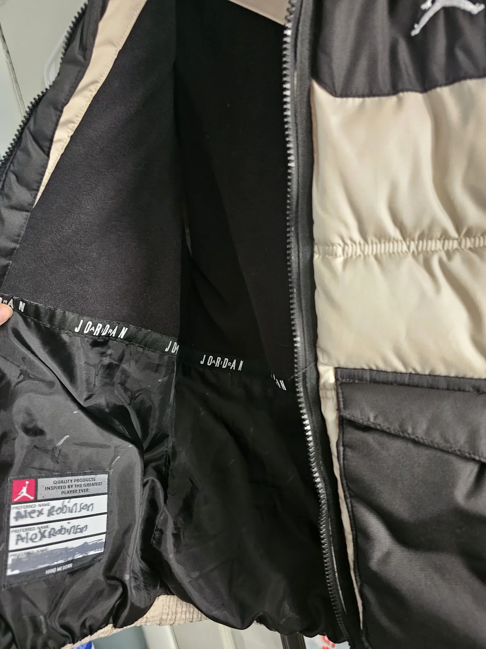 Jordan Two-Tone Puffer Jacket in Cream and Black